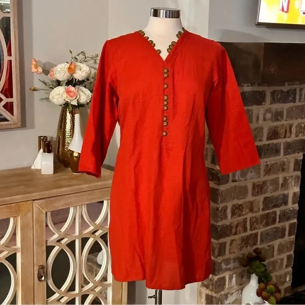 ETHNIC WEAR Women’s Tunic Top in the Size Medium in Brick Red Color